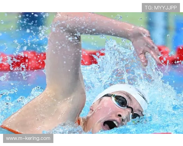 李冰洁女子400米自由泳后半程发力,逆转夺冠 李冰洁女子400米自由泳后半程发力,逆转夺冠